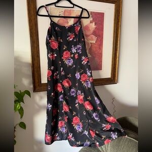 EN FOCUS Vintage St.Valentine’s Day Floral Dress Purple Tuscan Rose Black Sz S/M